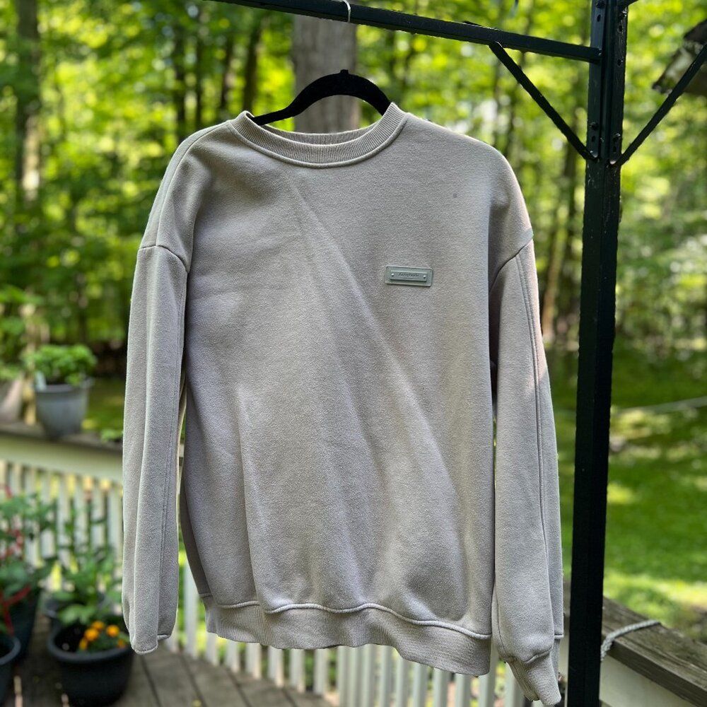 H&M Men's M Beige Crewneck Sweatshirt